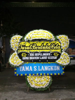 Papan Bunga Duka di Wuran
